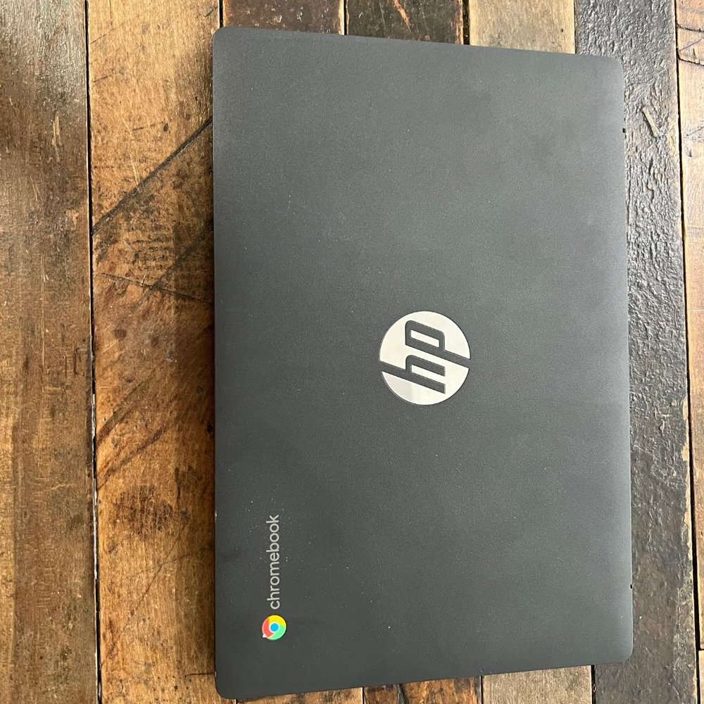 HP - 11.6" Chromebook - MediaTek MT8183 - 4GB Memory - 32GB eMMC - Ash Gray - Picture 7 of 11